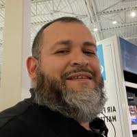 Abraham Minjarez's Instagram, Twitter & Facebook