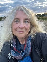 Kate Flint's Instagram, Twitter & Facebook