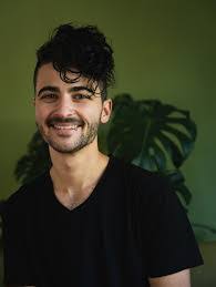 Erin Roetker's Instagram, Twitter & Facebook