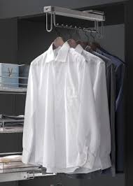 Homelook.it è una grande piattaforma per interior design in italia che facilita la ricerca dei mobili, accessori e complementi d'arredo. Appendiabiti Per Cabina Armadio Vibo Accessori In Filo Metallico Per Armadi