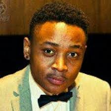 Troy Leslie's Instagram, Twitter & Facebook