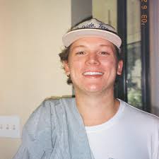 Elise Wall (@elisenicwall) • Instagram photos and videos