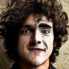 Enrico Mazza's Instagram, Twitter & Facebook