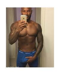 Benjamin mascolo is an italian singer and he earned mtv europe music award for the best best italian act. Benjamin Mascolo Net Worth