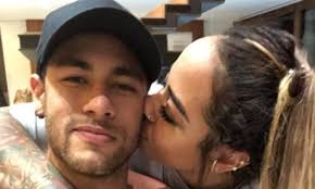 Born 5 february 1992), known as neymar. Psg Star Neymar Attends Sister S Birthday For A Fourth Year In A Row Daily Mail Online