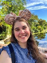 Callie Mcelroy's Instagram, Twitter & Facebook