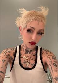 Blonde Hair Transformation: Glam Looks You’ll Love