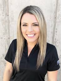 Carrie Otto's Instagram, Twitter & Facebook