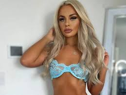 Stephen Bears fiancée set for reality TV so shamed star can watch her in  jail - Daily Star