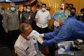 Pengumuman penerimaan seleksi calon tenaga profesional bma. 1 600 Pegawai Bnn Divaksin Covid 19 Antara News