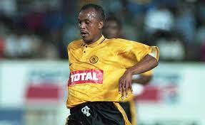 Doctor Reveals Kaizer Motaung Advice - iDiski Times