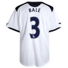 Gareth bale, del tottenham hotspur f. Gareth Bale Jersey Tottenham And Wales Football Kit News