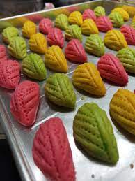Hari raya puasa is around the corner (12 may), and food is a huge part of the occasion. Hari Raya 2019 Cookies Kuih Muih Food Drinks Homemade Bakes On Carousell