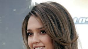 Jessica alba macht sich mit fitness und ihrem haß gegen haare am zweiten tag ein bild juli 2021 als nächstes enthüllt jessica alba drei geheimnisse für perfektes haar. Jessica Alba Uberirdisch Sexy Menschen Faz