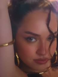 Daniela Cursive Font Copy and Paste