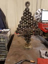 Making christmas ornaments is creative and a fun way to spend time together. Funny And Creative Christmas Tree Ideas