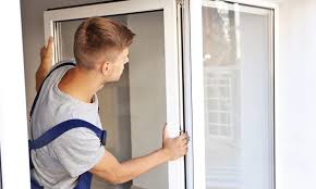 You can choose between a variety of styles made using aluminum, vinyl or wood materials. Storm Windows Vs Replacement Windows Which Is A Better