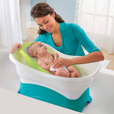 While the umbilical cord is still attached, a simple sponge bath for your newborn is the way to go. The 10 Best Baby Bath Tubs Parents