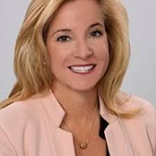 Lori Beatty's Instagram, Twitter & Facebook