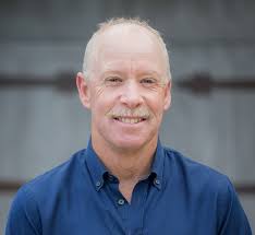 160 Heavenly Valley Rd, Newbury Park, CA 91320