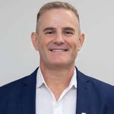 Orgulloso de que mi institución nos presente a lideres emprendedores como  ejemplo a seguir 👨‍🔧