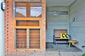 Inspirasi teras depan rumah minimalis untuk ruangan sempit. Teras Samping Depan Roster Teras Samping Depan Roster Model Teras Rumah Depan Dan Samping Desain Rumah Entdecke Rezepte Einrichtungsideen Stilinterpretationen Und Andere Ideen Zum Ausprobieren