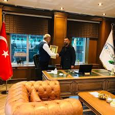 Cevdosan Yonetim Kurulu Baskani Adnan Akbas I Ziyaret Ederek Hasbihal Ettik Izzeti Ikrami Ve Inceligi Icin Tesekkur Ederim Www Dergahtesbi 2020 Rolls Royce Akbas