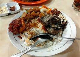 Cocok nih panas panas minum . Gambar Nasi Rawon Minum Es Campur Gambar Nasi Rawon Minum Es Campur Tempat Makan Murah Minumnya Es Kelapa Kopyor Yang Juga Seger Dan Manis Kamis