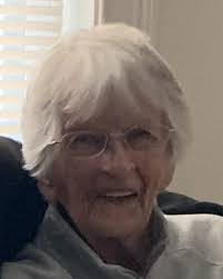 Alice Ricker's Instagram, Twitter & Facebook