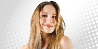 Christine Pesch's Instagram, Twitter & Facebook