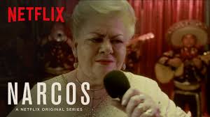 La serie biográfica de paquita la del barrio se estrenó el pasado 25 de abril en méxico, proyecto que mostrará como una niña de bajos recursos se convirtió en la 'reina del pueblo' y una de las cantantes más representativas de la música vernácula. Narcos Clip Paquita La Del Barrio Sings To Pablo Escobar Netflix Youtube