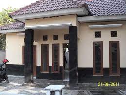Denpasar selatan.cluster, one gate system luas tanah 141m2 luas bangunan 130m2 kamar tidur 4 kamar mandi 4 ada 3 ac kitchen set, sumur bor, listrik 3300, fasum : Rumah Dijual Jual Cepat Bu Rumah Minimalis Siap Huni Yogyakarta