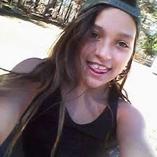 Angelina Gates (@angelinagates01)