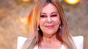 El suculento horizonte que se le presenta a Ana Obregón tras su vuelta a  España