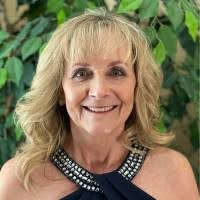 50+ "Debbie Stauffer" profiles