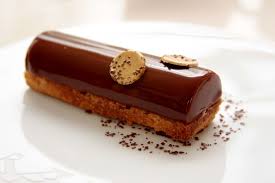 Les Gouters Chics Parisiens 20 Au Patio Du Prince De Galles Les Patisseries De Yann Couvreur Alimentation Teacake Patisserie