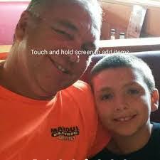 Shelley Lantz's Instagram, Twitter & Facebook