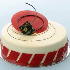 Black And White Mirror Glaze Cake White Chocolate Raspberry And Passionfruit Entremet From The Savour Kitchen Join A Entremet Class Today Www Savourschool Com Au En Choc Mousse Cake Desserts