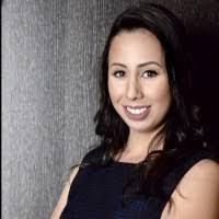 Amanda Flach's Instagram, Twitter & Facebook