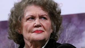 ліна костенко виступ фото