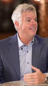 I loved sitting down and catching up with my former business partner and  longtime friend, Allen Williams. Allen has built his business to the very  top and you’ll enjoy hearing about his journey along ...