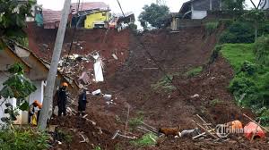 .dan longsor yang melanda sebagian wilayah kabupaten sumedang dan kabupaten garut pada banjir dan longsor terjadi wilayah operasi pln unit induk distribusi jawa barat yakni sumedang dan. Qrqir Dhhlrzm