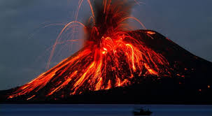 Letusan semeru 2020 mountain eruption semeru 2020. 4 Gunung Di Indonesia Meletus Bersamaan Pertanda Apa Ini Penjelasan Pvmbg Bandung Kita