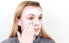 5 Masker Wajah Alami Ini Ternyata Ampuh Untuk Memutihkan Lho