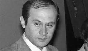 Devlet Bahceli Kimdir Neden Evlenmemis