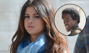 Selena gomez owes her stunning beauty to her heredity. Selena Gomez Stalker Muss Vor Gericht Gala De