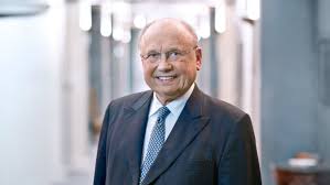 Join facebook to connect with lena von metzler and others you may know. Der Bankier Zeitmagazin Mann 2 18 Metzler