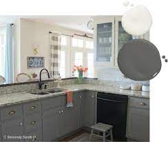 Kitchen wall colors can vary so much, and with white cabinets and neutral wood floors, i could go in any direction i wanted. 20 Trending Kitchen Cabinet Paint Colors