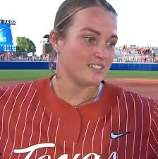 #texassoftball #macmorgan #breakfastofchamps #egg #potato #coffee  #frenchtoast #fruit #womenscollegeworldseries #hookem #austintx  #collegesoftball #fyp #viral 😂