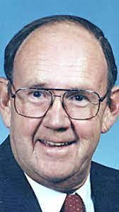 Kenneth Wendland's Instagram, Twitter & Facebook